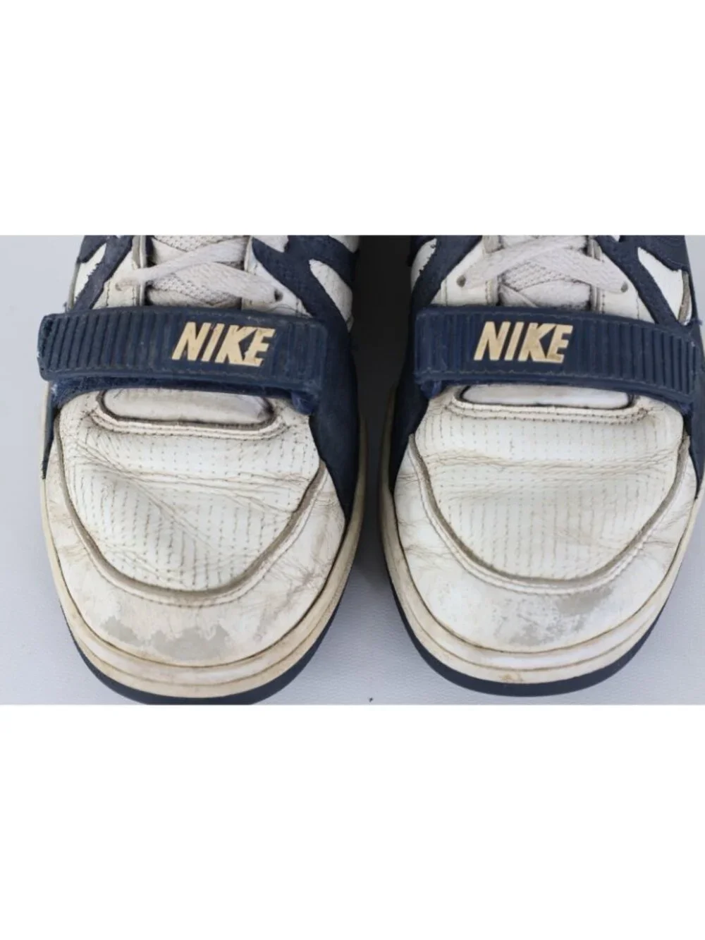 Vintage Y2K 2004 Nike Mens 10 Distressed Air Alpha Force Shoes Basketball White